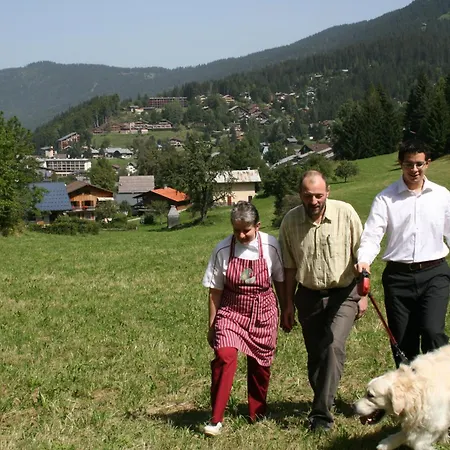 La Croix De Savoie&spa Les Carroz d'Arâches