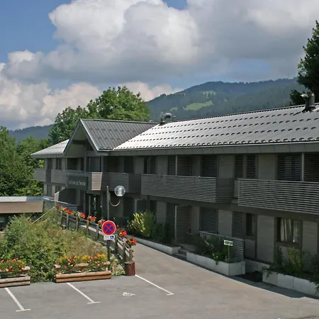 Hotel La Croix De Savoie&spa 4*