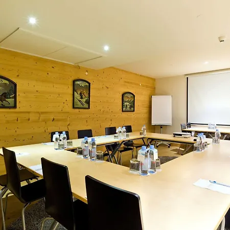 Hotel La Croix De Savoie&spa 4*